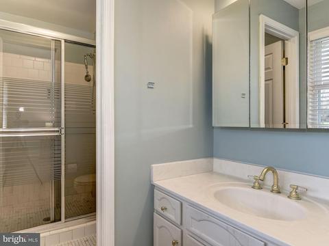 14808 Cobblestone Dr, Silver Spring, MD 20905 photo 15