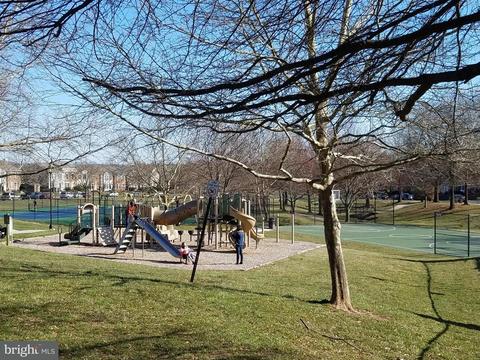 2262 Wetherburne Way, Frederick, MD 21702 photo 29