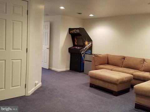 2262 Wetherburne Way, Frederick, MD 21702 photo 19