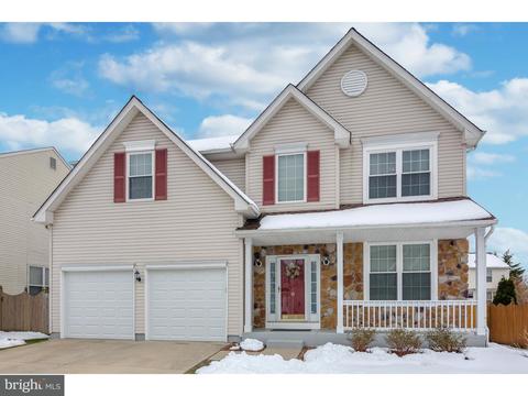 66 Stoneham Dr, Delran, NJ 08075 photo 1