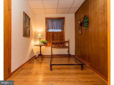 529 Kossuth St, Riverside, NJ 08075 photo 13