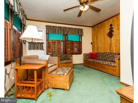 529 Kossuth St, Riverside, NJ 08075 photo 8