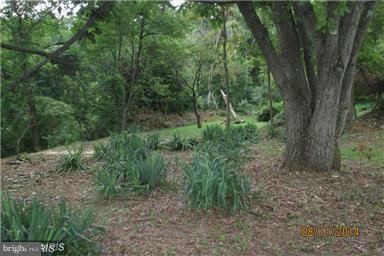 7014 Edgemont Rd, Frederick, MD 21702 photo 1