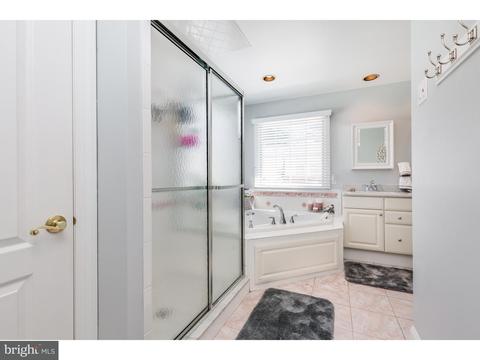 24 E Park Ave, Maple Shade, NJ 08052 photo 23