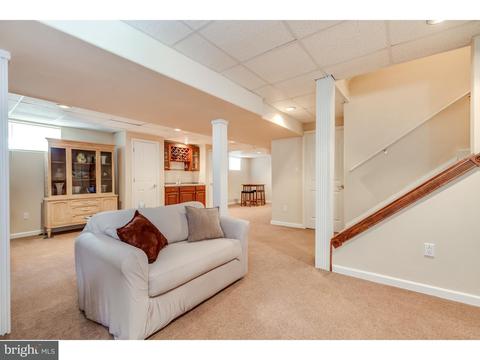 24 E Park Ave, Maple Shade, NJ 08052 photo 17