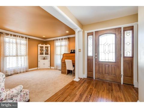 24 E Park Ave, Maple Shade, NJ 08052 photo 10