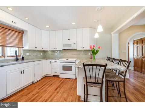 24 E Park Ave, Maple Shade, NJ 08052 photo 11
