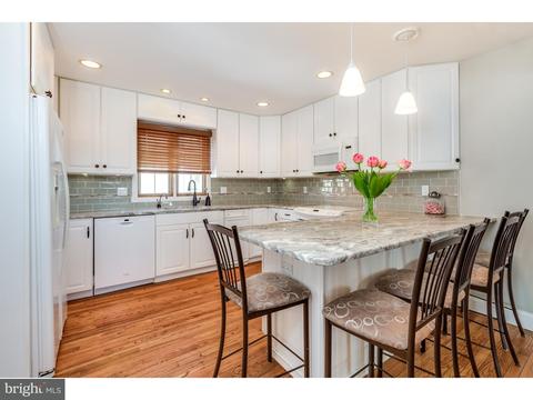 24 E Park Ave, Maple Shade, NJ 08052 photo 12