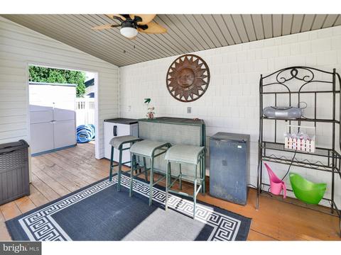 24 E Park Ave, Maple Shade, NJ 08052 photo 6