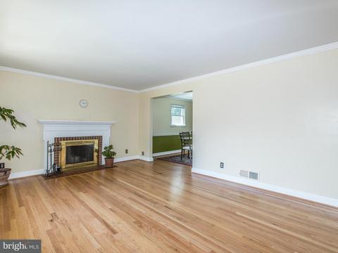 10704 Francis Dr, Silver Spring, MD 20902 photo 8