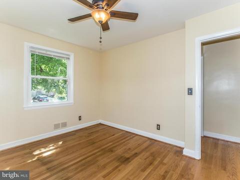 10704 Francis Dr, Silver Spring, MD 20902 photo 15