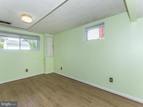 10704 Francis Dr, Silver Spring, MD 20902 photo 21
