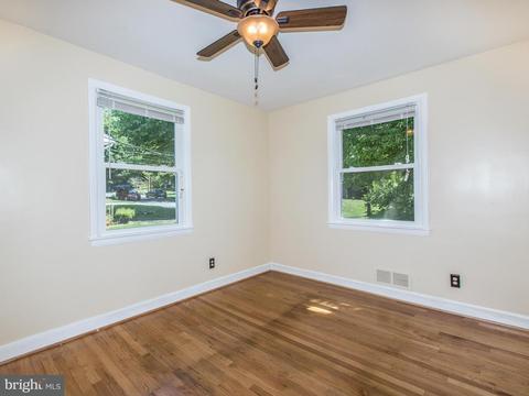 10704 Francis Dr, Silver Spring, MD 20902 photo 11