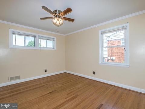 10704 Francis Dr, Silver Spring, MD 20902 photo 9