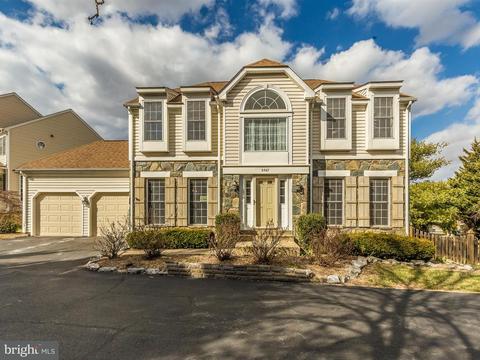 2567 Bear Den Rd, Frederick, MD 21701 photo 1