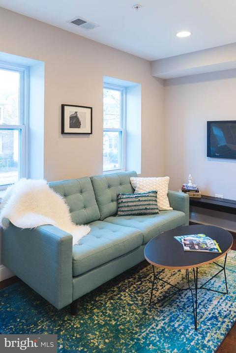 1823 D St NE UNIT A, Washington, DC 20002 photo 2