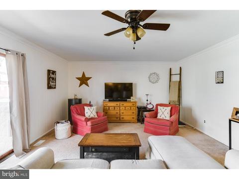 10 Baggaley Rd, Hamilton, NJ 08690 photo 10