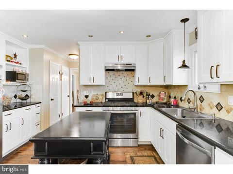 10 Baggaley Rd, Hamilton, NJ 08690 photo 3