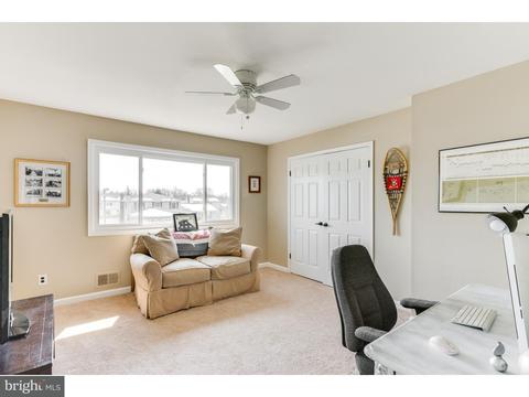 10 Baggaley Rd, Hamilton, NJ 08690 photo 16