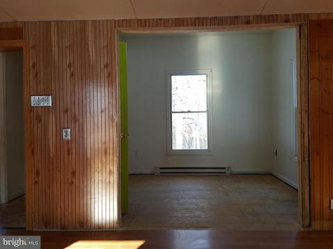 24581 Hells Delight Rd, Smithsburg, MD 21783 photo 6