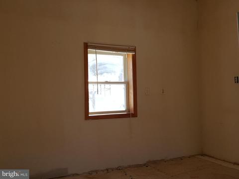 24581 Hells Delight Rd, Smithsburg, MD 21783 photo 11