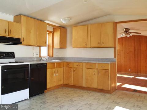 24581 Hells Delight Rd, Smithsburg, MD 21783 photo 7