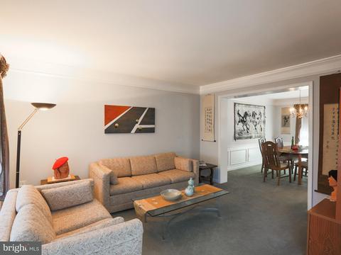 8609 Ashcroft Dr, Laurel, MD 20708 photo 4