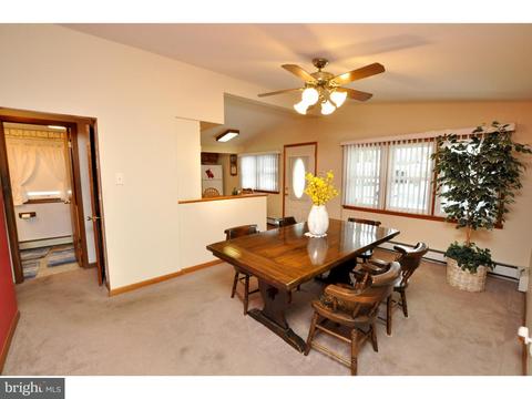 210 Ruth Ave, Maple Shade, NJ 08052 photo 7