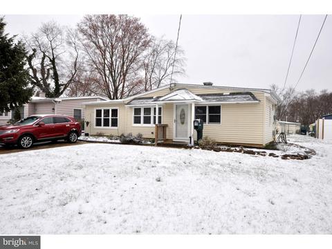 210 Ruth Ave, Maple Shade, NJ 08052 photo 1