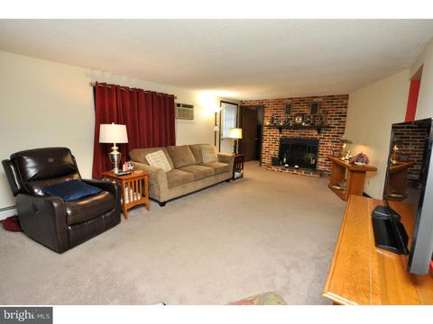 210 Ruth Ave, Maple Shade, NJ 08052 photo 14