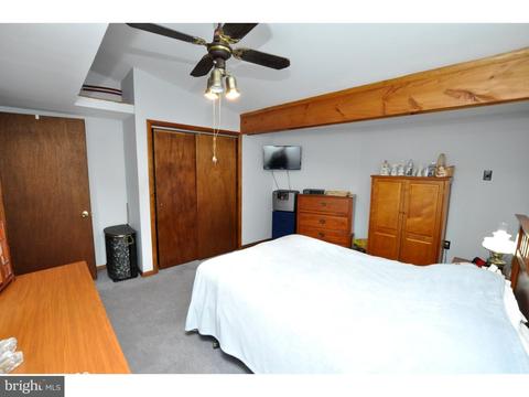 210 Ruth Ave, Maple Shade, NJ 08052 photo 10