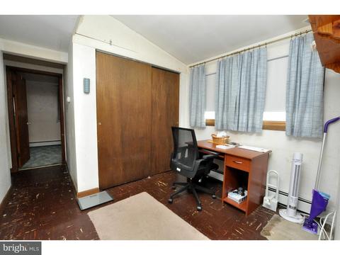 210 Ruth Ave, Maple Shade, NJ 08052 photo 11