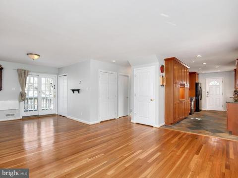 3915 Adams Dr, Silver Spring, MD 20902 photo 7