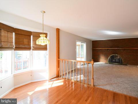7821 Odell St, Springfield, VA 22153 photo 7