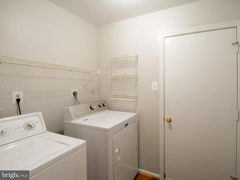 7821 Odell St, Springfield, VA 22153 photo 13