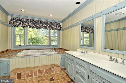 1101 Ednor Rd, Silver Spring, MD 20905 photo 12
