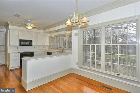 1101 Ednor Rd, Silver Spring, MD 20905 photo 7