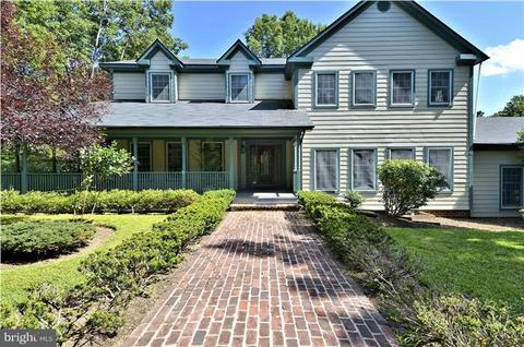 1101 Ednor Rd, Silver Spring, MD 20905 photo 2