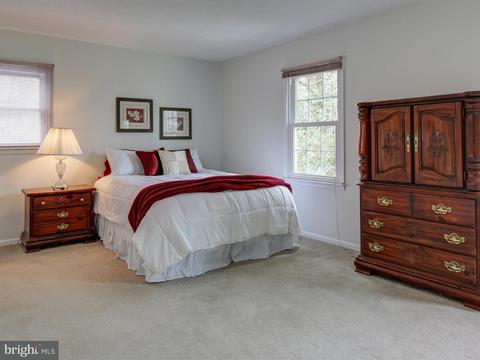 1237 Lorene Dr, Pasadena, MD 21122 photo 9