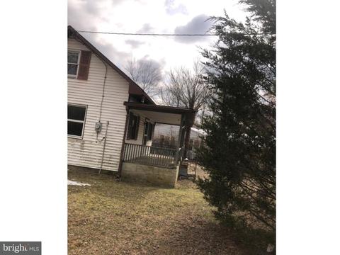 317 Meany Rd, Wrightstown, NJ 08562 photo 2