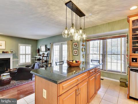 11411 Catalina Ter, Silver Spring, MD 20902 photo 10