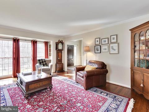 11411 Catalina Ter, Silver Spring, MD 20902 photo 3