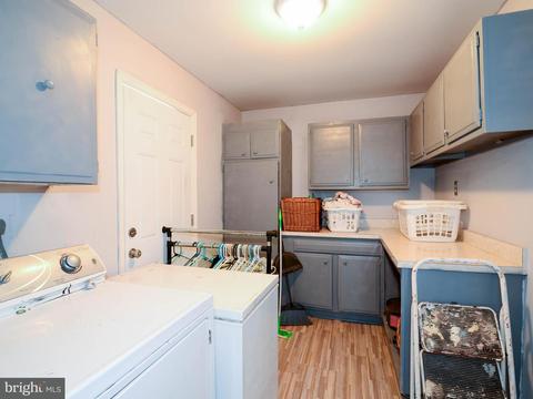 12110 Cedarbrook Ln, Laurel, MD 20708 photo 13