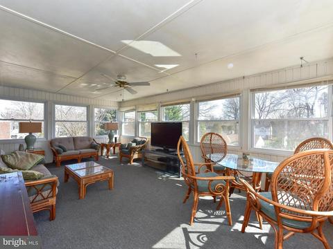 7307 Inzer St, Springfield, VA 22151 photo 10
