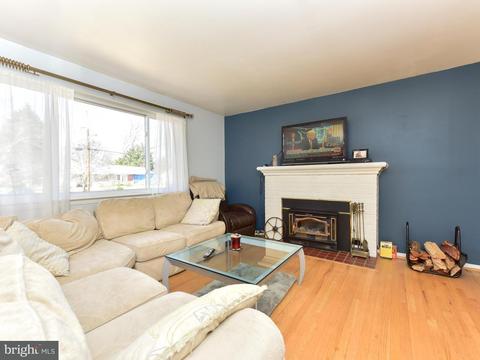 7307 Inzer St, Springfield, VA 22151 photo 5