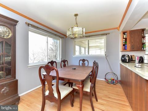 7307 Inzer St, Springfield, VA 22151 photo 6
