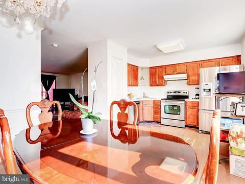6430 View Point Ct, Frederick, MD 21703 photo 7