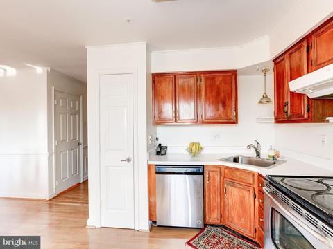 6430 View Point Ct, Frederick, MD 21703 photo 10