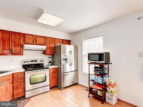 6430 View Point Ct, Frederick, MD 21703 photo 9