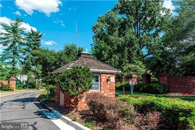 7680 Tremayne Pl #309, Mclean, VA 22102 photo 19